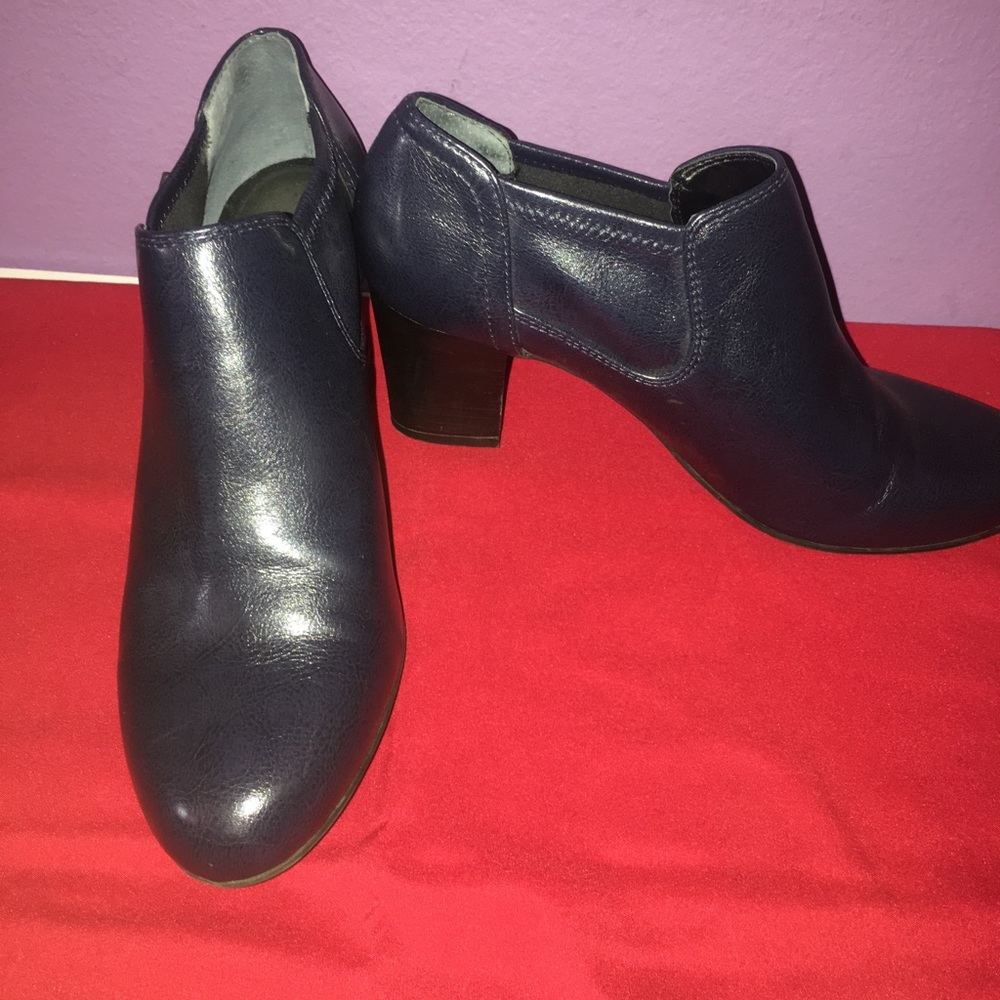 Navy Franco Sarto Dress Boots 9M